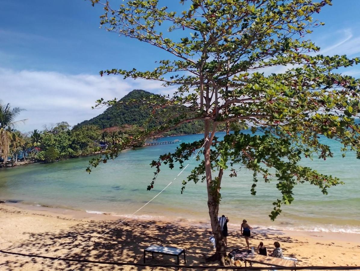 Golden Snake Guesthouse Beach Koh Rong Sanloem Extérieur photo